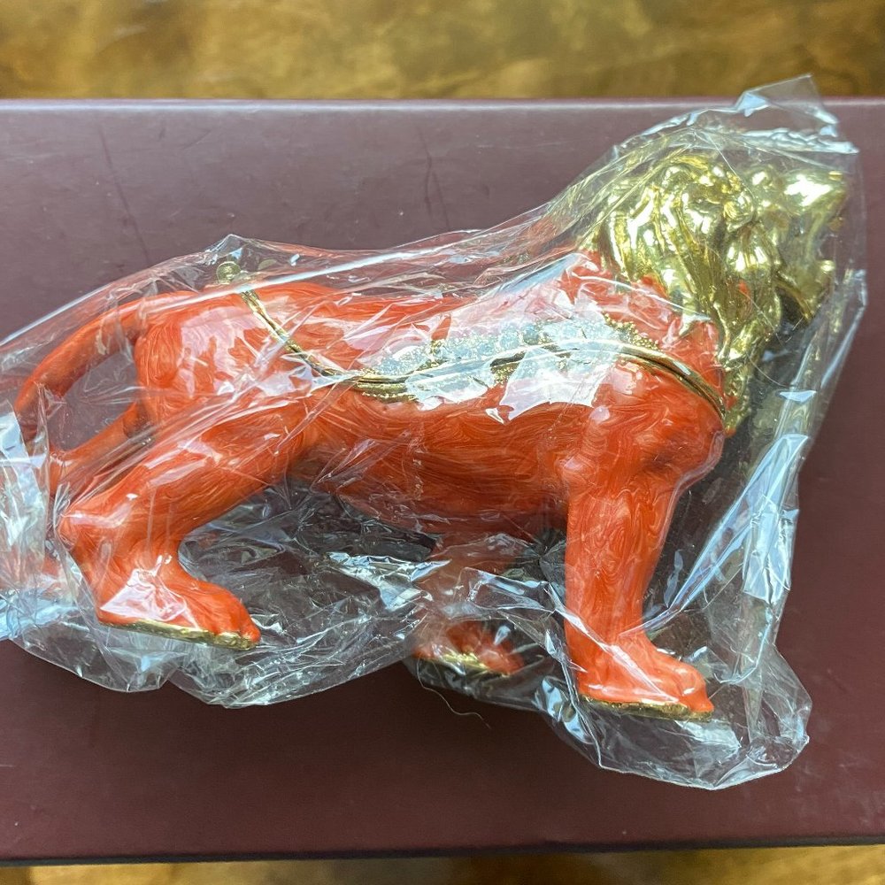 24k Gold Plated Swarovski Crystal Enamel Keepsake